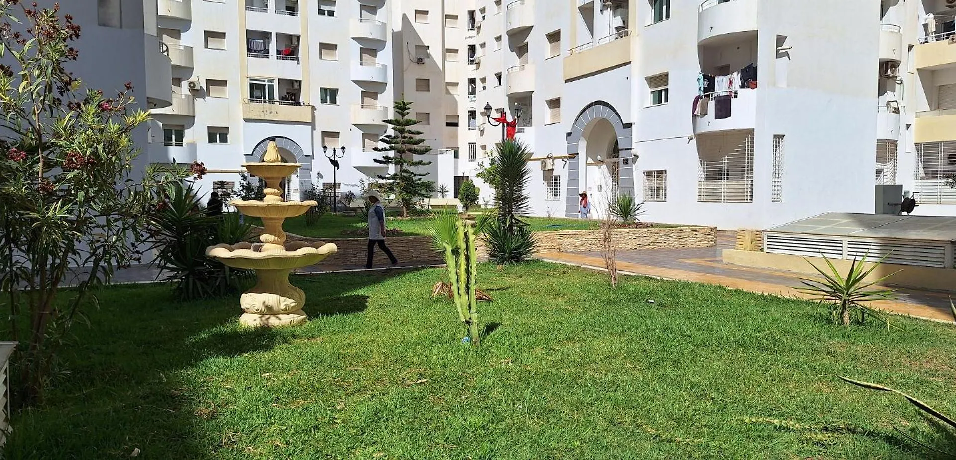 Superbe appartement emplacement exceptionnel Tunis Apartment